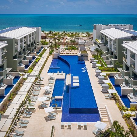 Catalonia Grand Costa Mujeres All Suites & Spa Cancún Exterior foto Aerial view of the resort