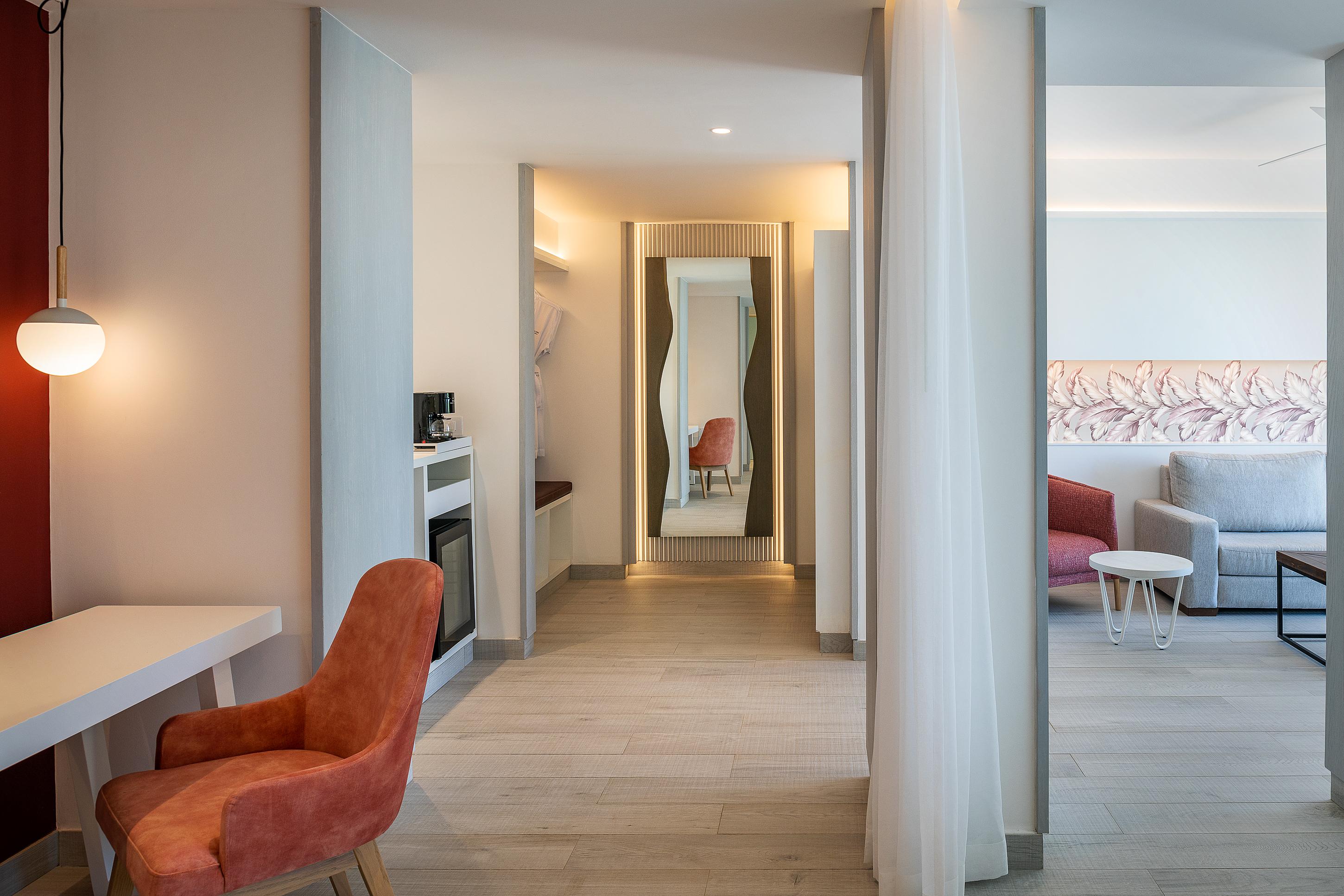 Catalonia Grand Costa Mujeres All Suites & Spa Cancún Exterior foto A suite at the hotel