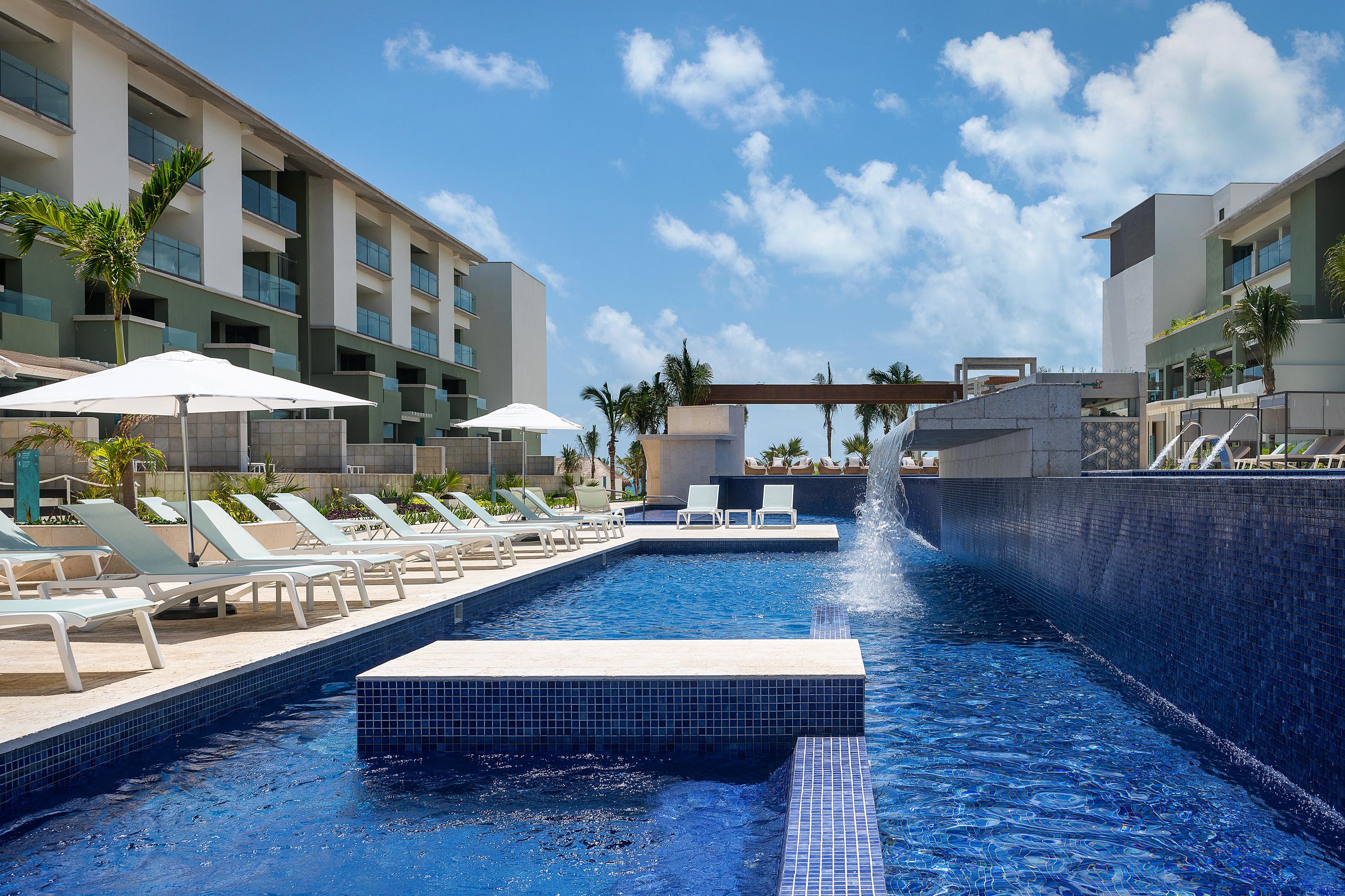 Catalonia Grand Costa Mujeres All Suites & Spa Cancún Exterior foto